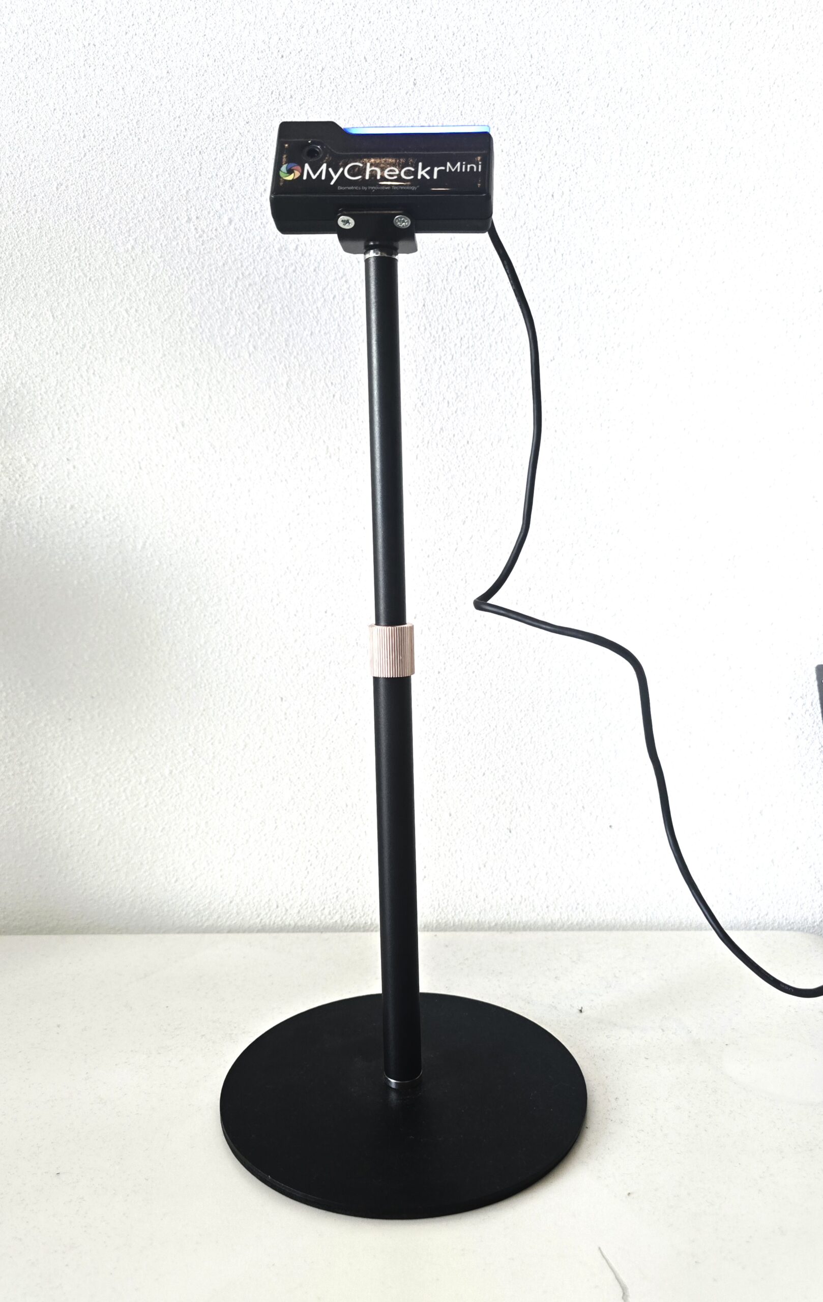 Telescopische -Magnetische- standaard voor MyCheckr (zwart)
