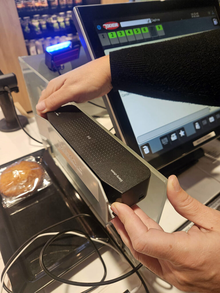 ID-Scan IDenty Chrom® scanner